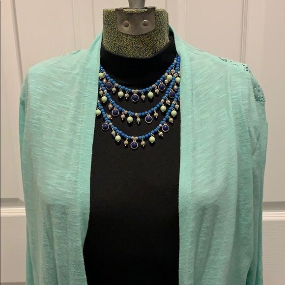 ✨ Bold & Beautiful Triple Strand Necklace – Blue, Green & Metallic Sparkle - Picture 4 of 4